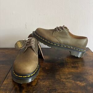 Dr marten oxford khaki size